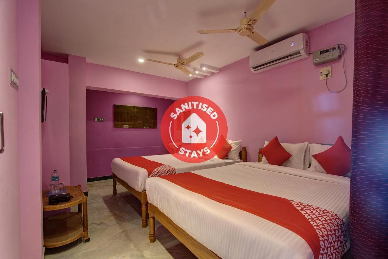 Oyo 38664 Rt Residency Otel Golden Rock Dış mekan fotoğraf